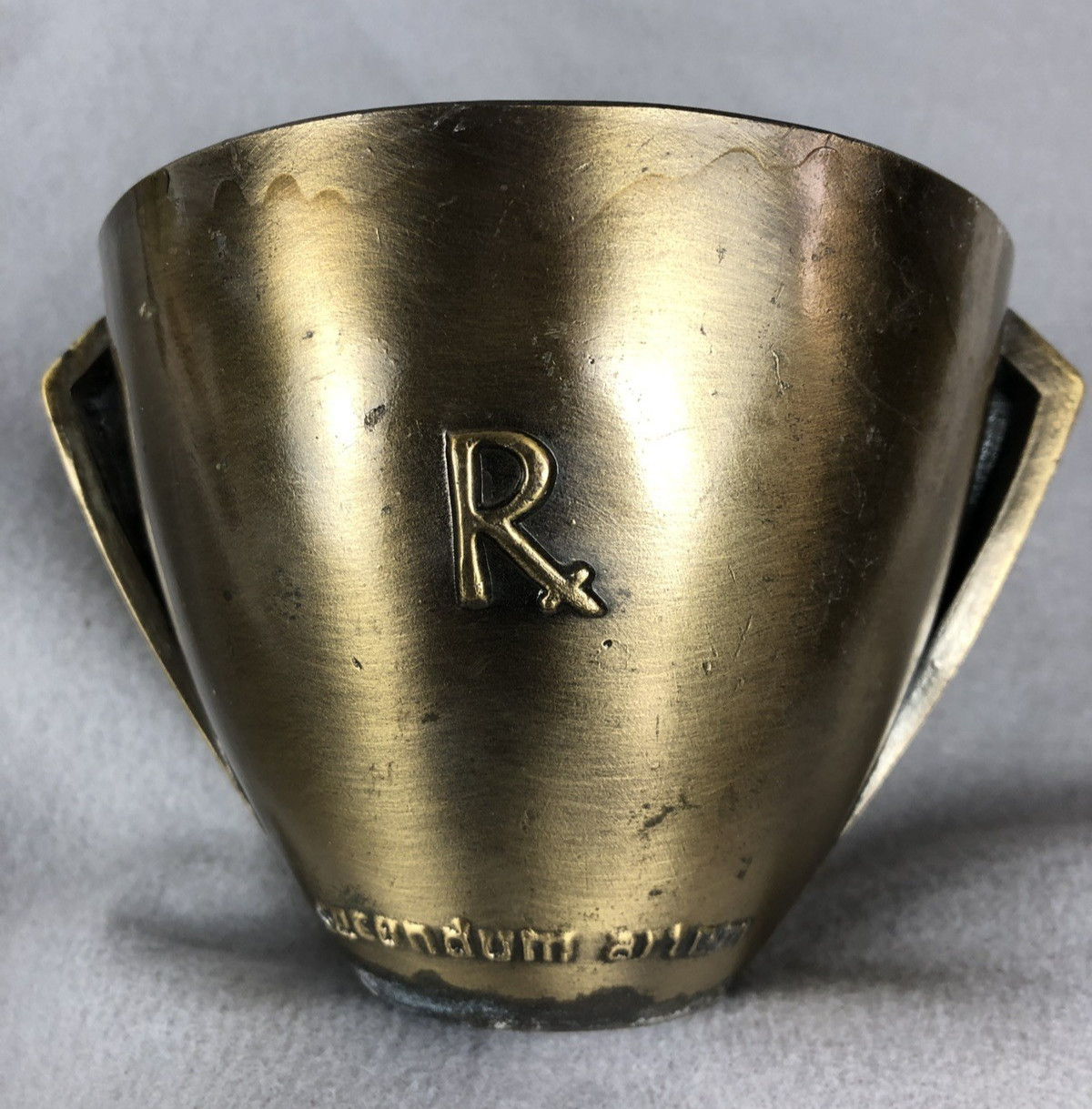 Rx Pharmacy Class 1973 Secundum Artem Brass Mortar and Pestle Schering HEAVY