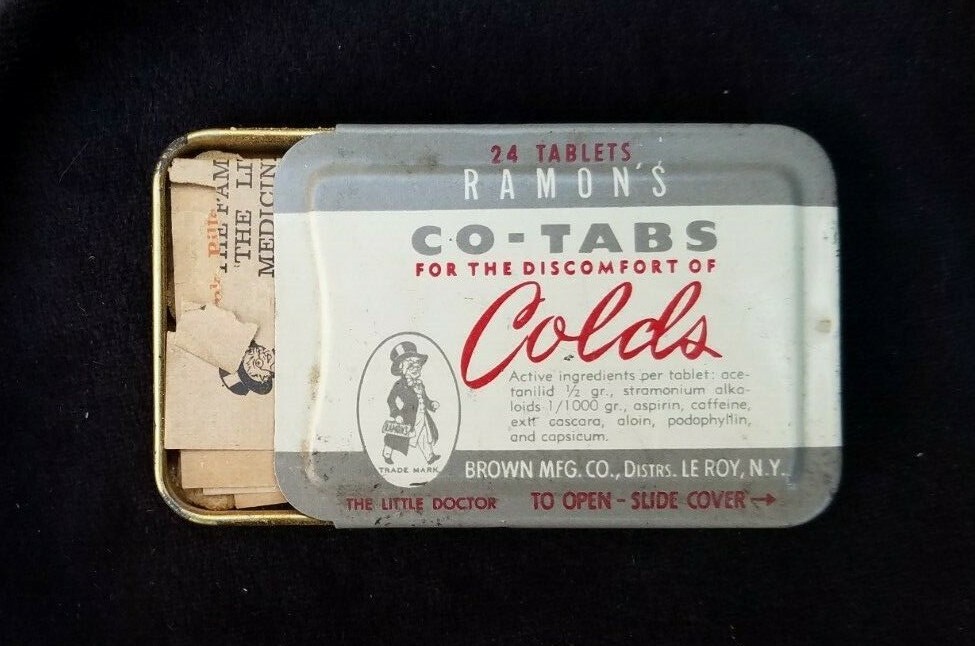 Old Medicine Tin Ramon’s Co-Tabs Cold Brown Mfg Co Le Roy NY Little Doctor NOS