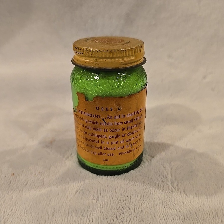 Vintage McKessons Alum Powdered Green Glass Apothecary Bottle 2oz Astringent Jar
