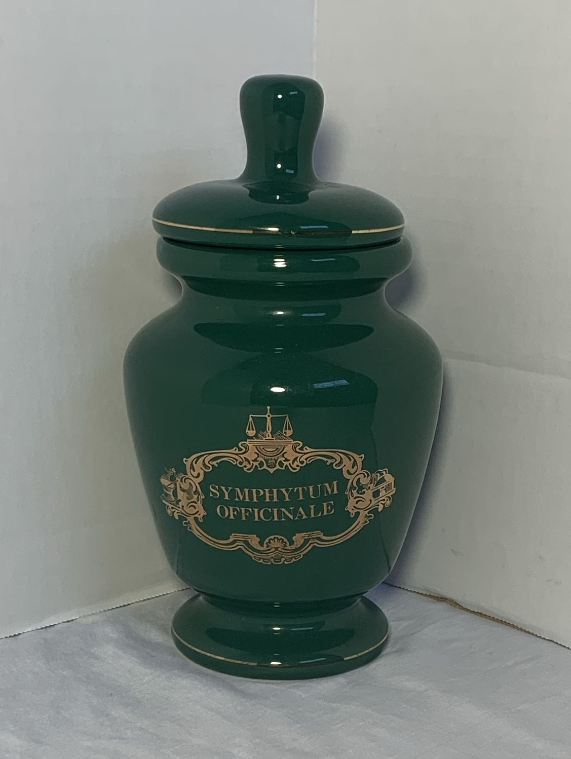 Vintage Eli Lilly Symphytum Officinale Green Apothecary Jar with Lid