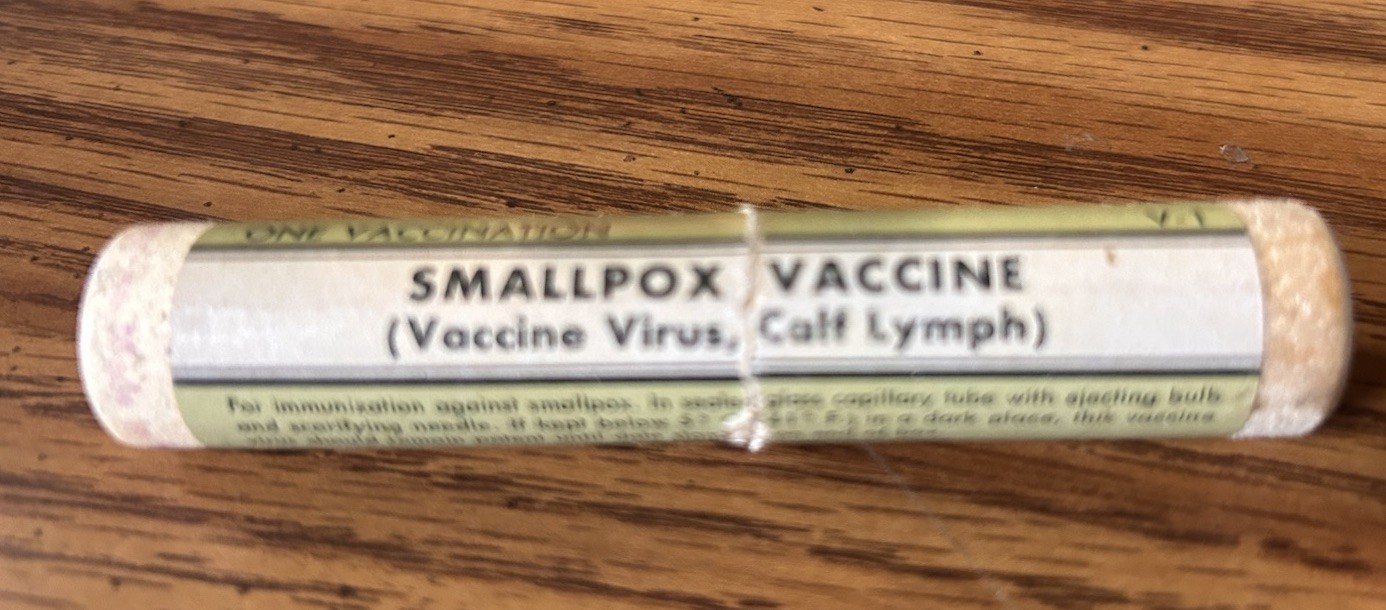 Vtg Small Pox Vaccine Wooden Vial Tube By Eli Lilly Dec 30 1957