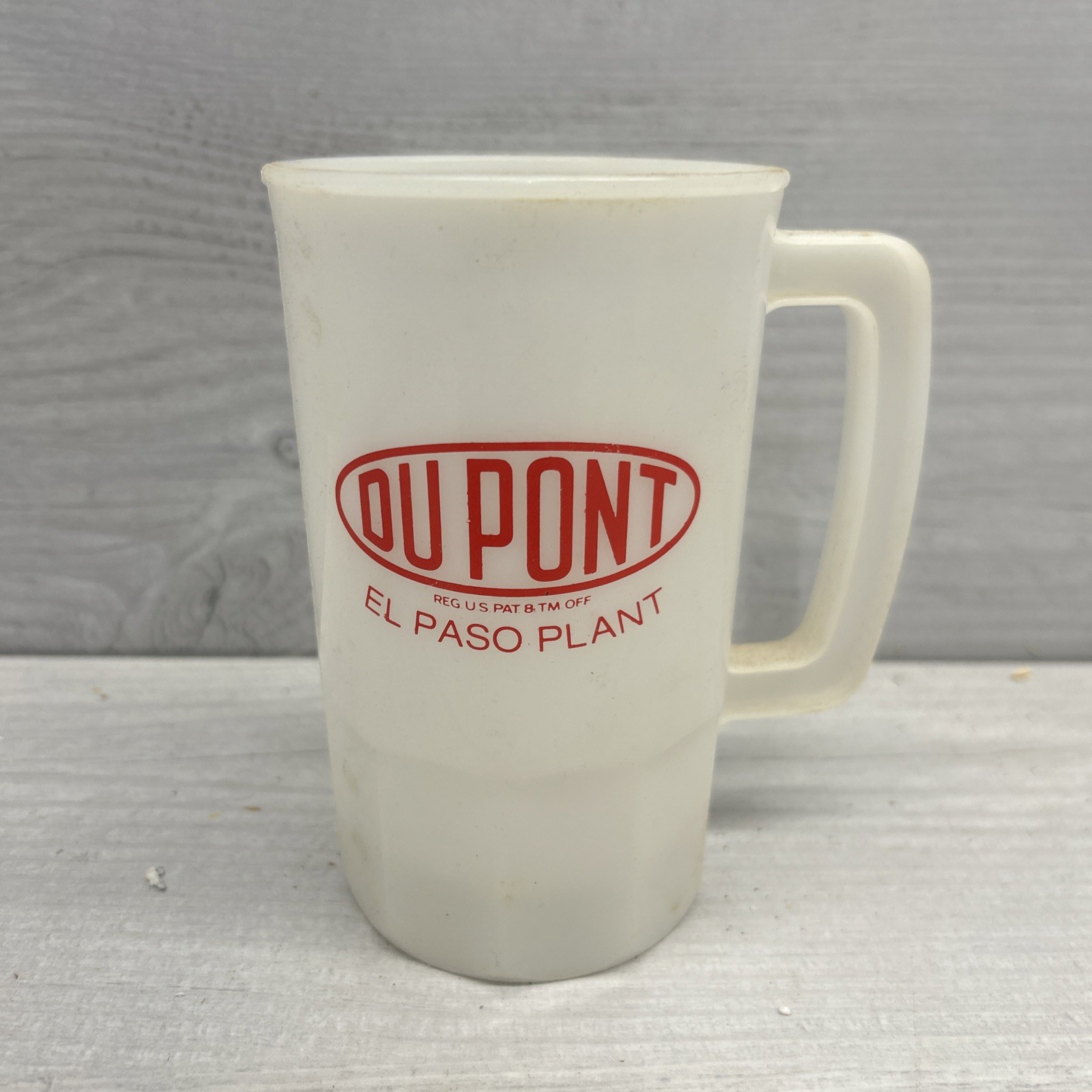 EL PASO Plant DUPONT Vintage Collectible Plastic Mug