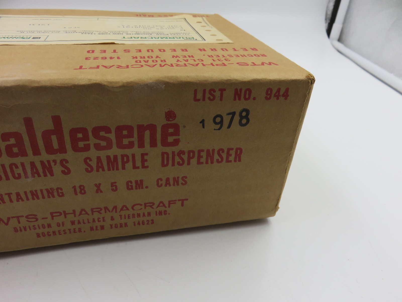 Vintage 1978 Sealed Caldesene Physician Sample Dispenser Shipping Box USA WTS