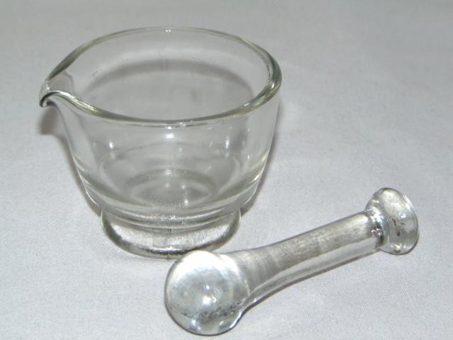 Vintage Apothecary Clear Glass MORTAR & PESTLE, 2 Oz. Lab Grinder Tool