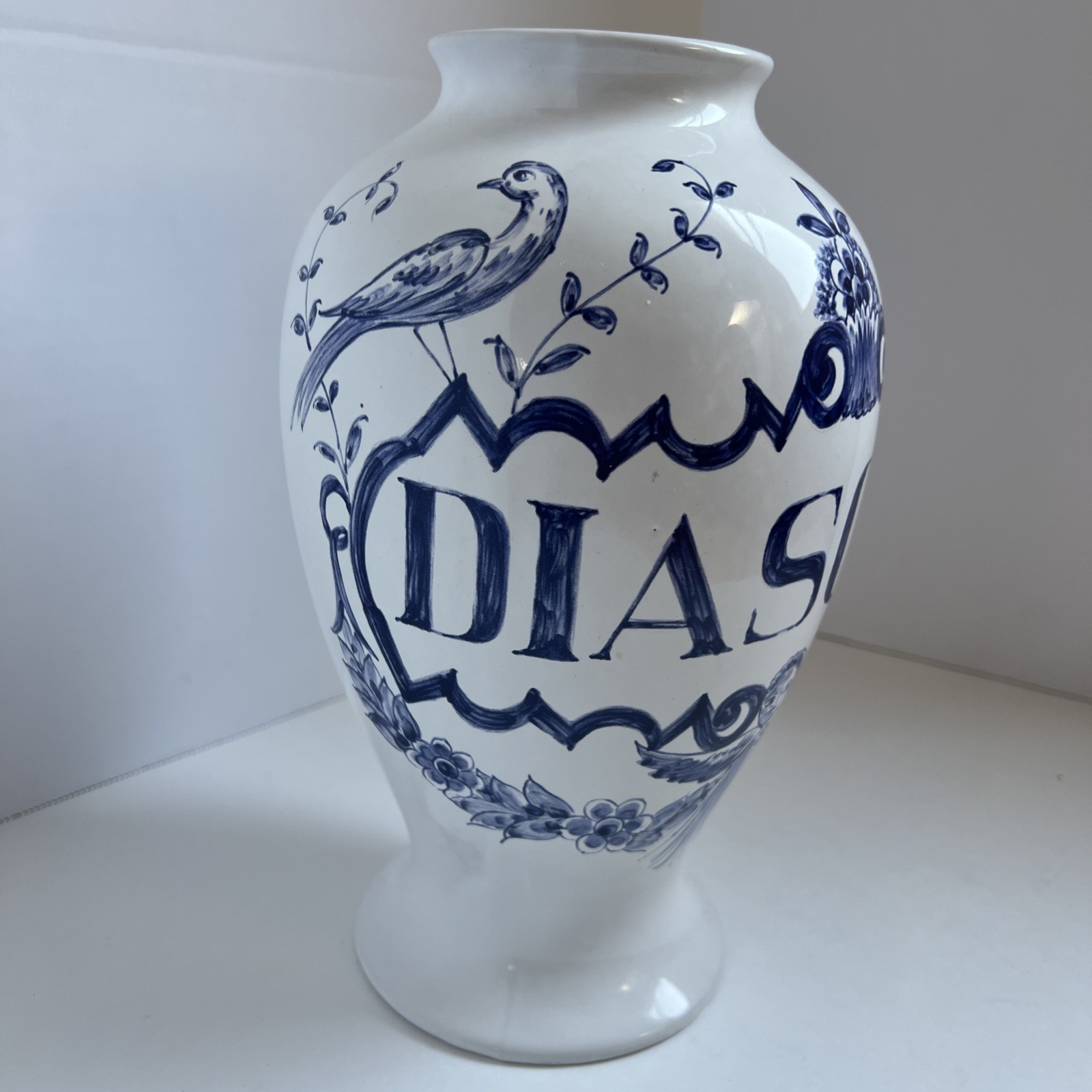 1989 Lilly Blue & White Apothecary 10″ Vase Diascord Portugal Pharmacy Pharma