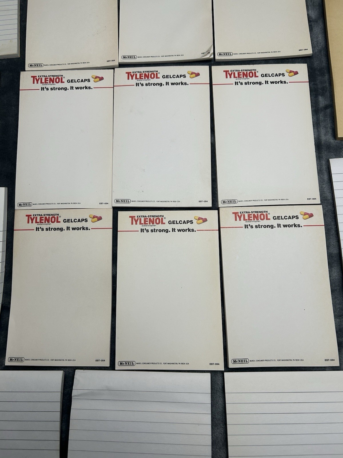 Lot of 18 Pharmaceutical Drug Memo Note Pads – Medicine – Advertising