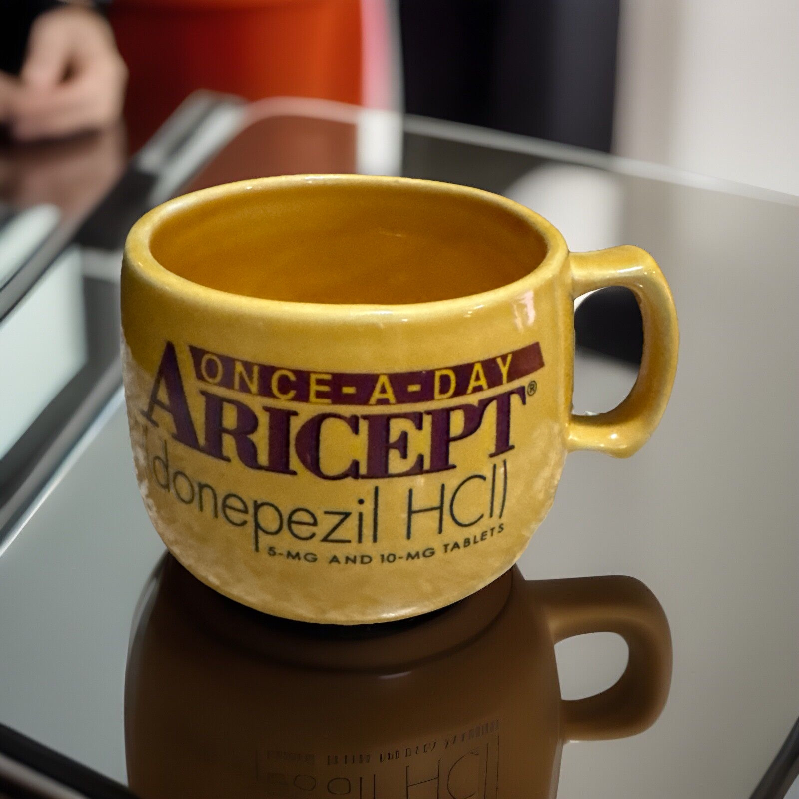Aricept Idonepezil HCL Pharmaceutical Company Ceramic Advertising Coffee Cup Mug