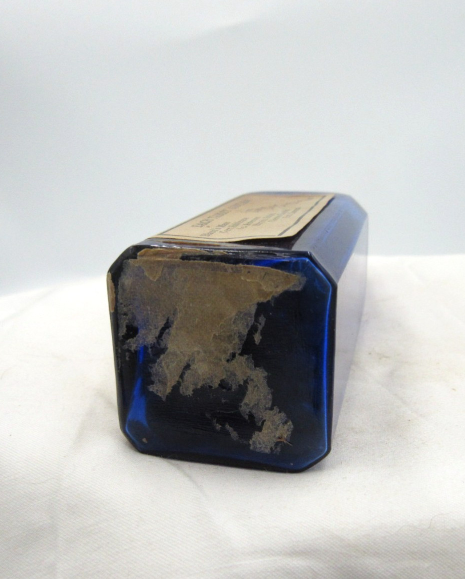 MM – 1890’s Blaud’s Comp Cascara Boston, Mass 4 3/8″ Cobalt Blue Medicine bottle