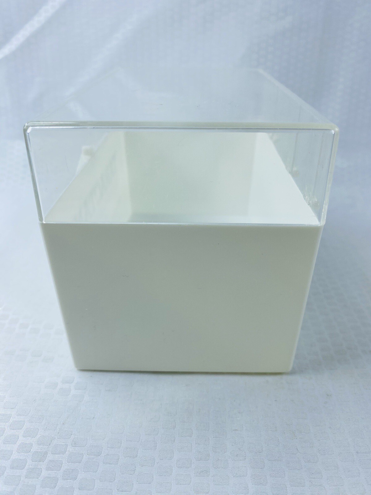 TARACTAN CHLORPROTHIXENE ROCHE Pharmaceutical INDEX CARD PLASTIC BOX