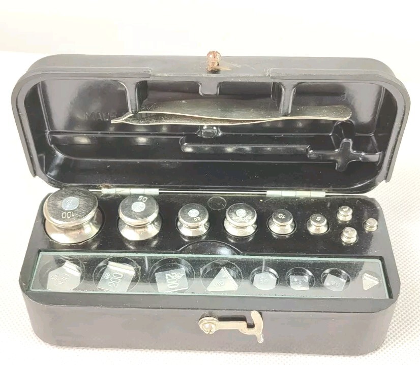 Vintage USSR Russian MEDICAL APOTHECARY WEIGHING Scale in Bakelite Box