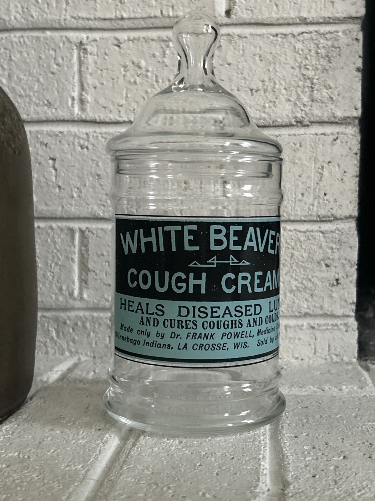UNIQUE Apothec JAR DR POWELL White Beavers Cough Cream LACROSSE WI RARE Vintage