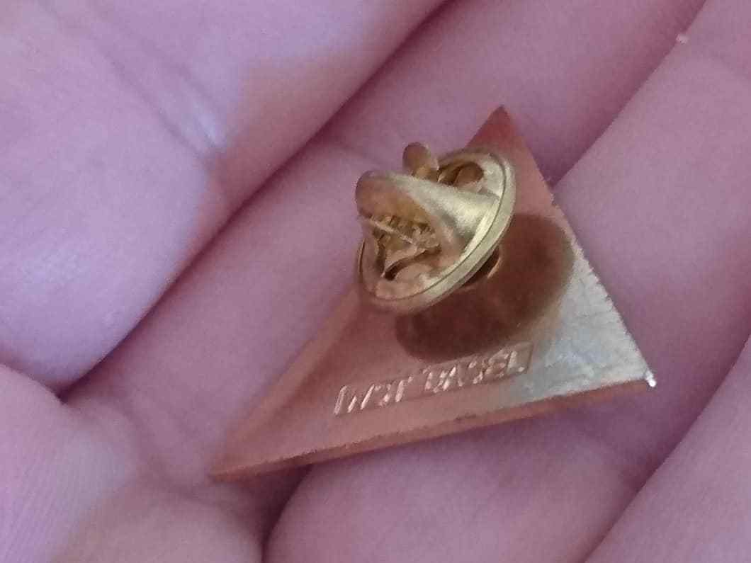 SANDOZ Pharmaceuticals pin LSD Albert Hofmann – BENVENUTO logo pin badge