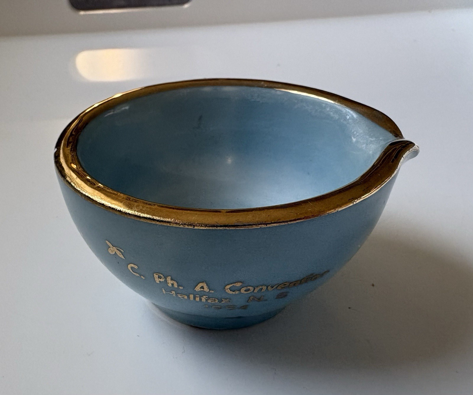 VTG Limoges Pharmacy Apothecary Mortar blue & gold 1954 Halifax MT Nicolas CPhA