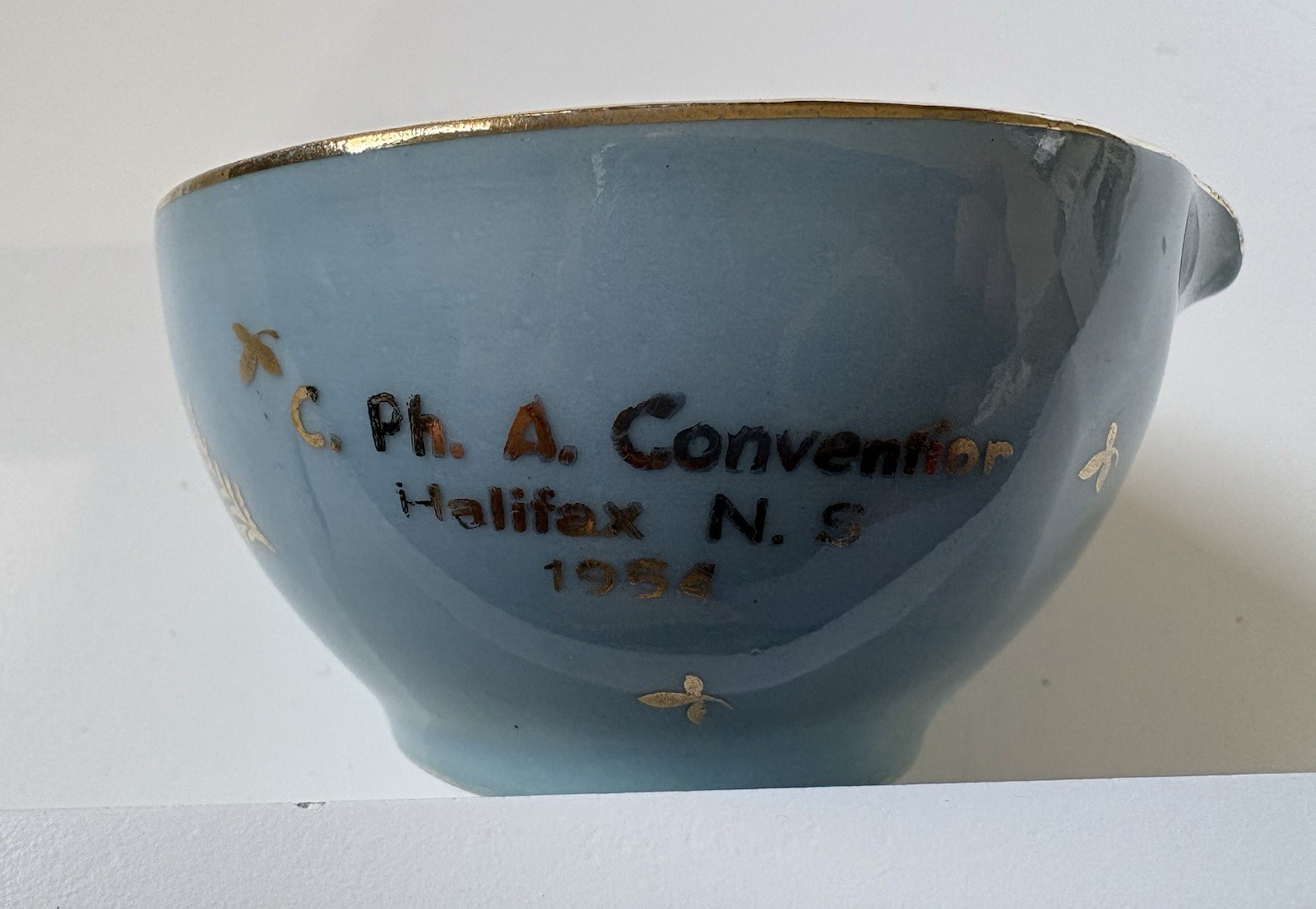 VTG Limoges Pharmacy Apothecary Mortar blue & gold 1954 Halifax MT Nicolas CPhA