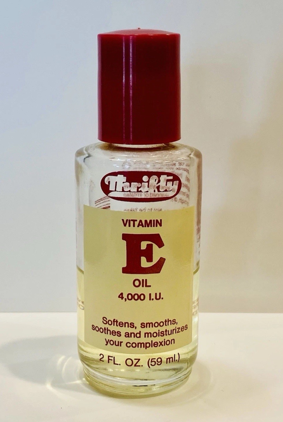 VINTAGE THRIFTY PHARMACY VITAMIN E OIL GLASS APOTHECARY JAR BOTTLE *SEE PICS*