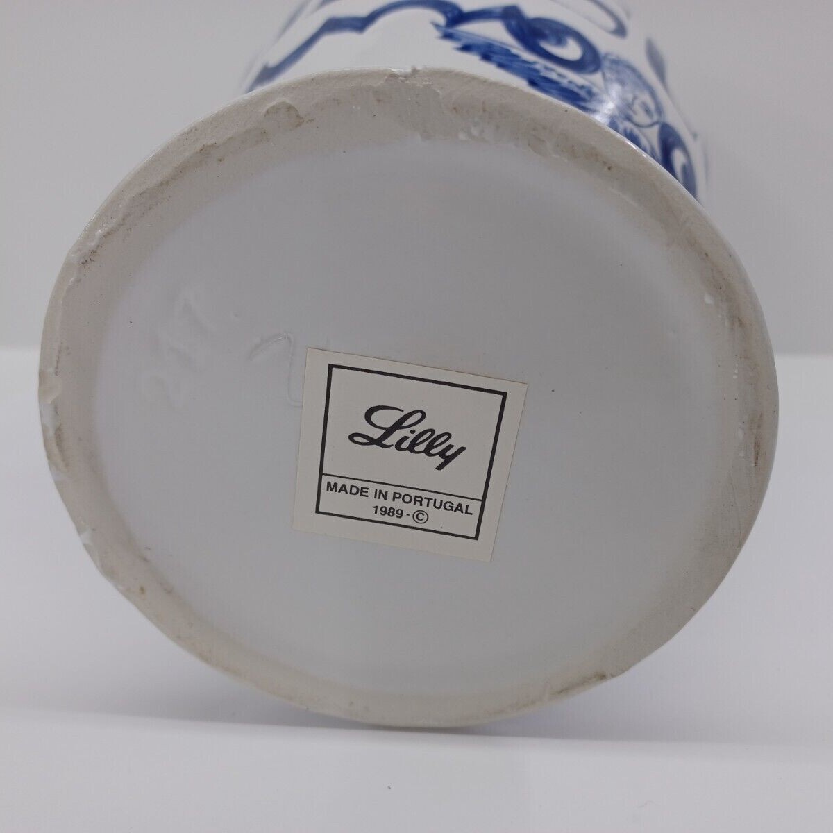 Lilly Pharmaceutical (c)1989 DIASCORD Opium Portugal Vase Blue/White Collectible