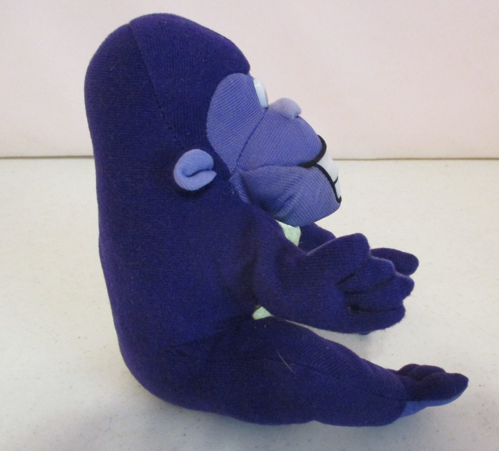 Zyrtec-Purple Gorilla-6″ Sitting-2000-PfizerAs Shown