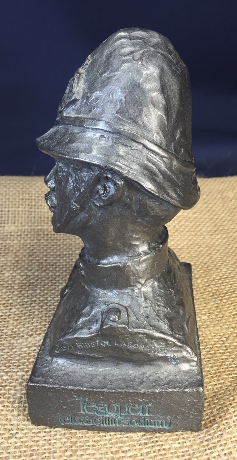 Vintage The Oxford Bobby Bust Statue Bristol Laboratories 1977 Tegopen