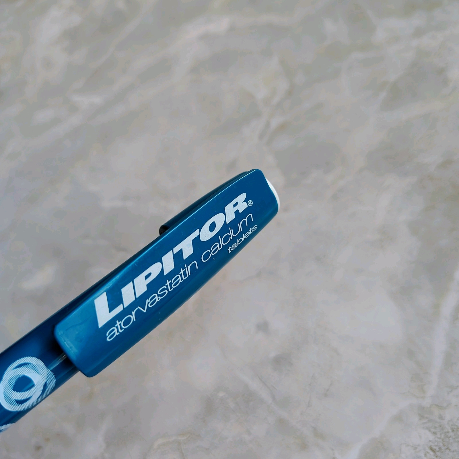 Lot Of 4 Lipitor Pharmaceutical Drug Rep Pens Advertising HTF