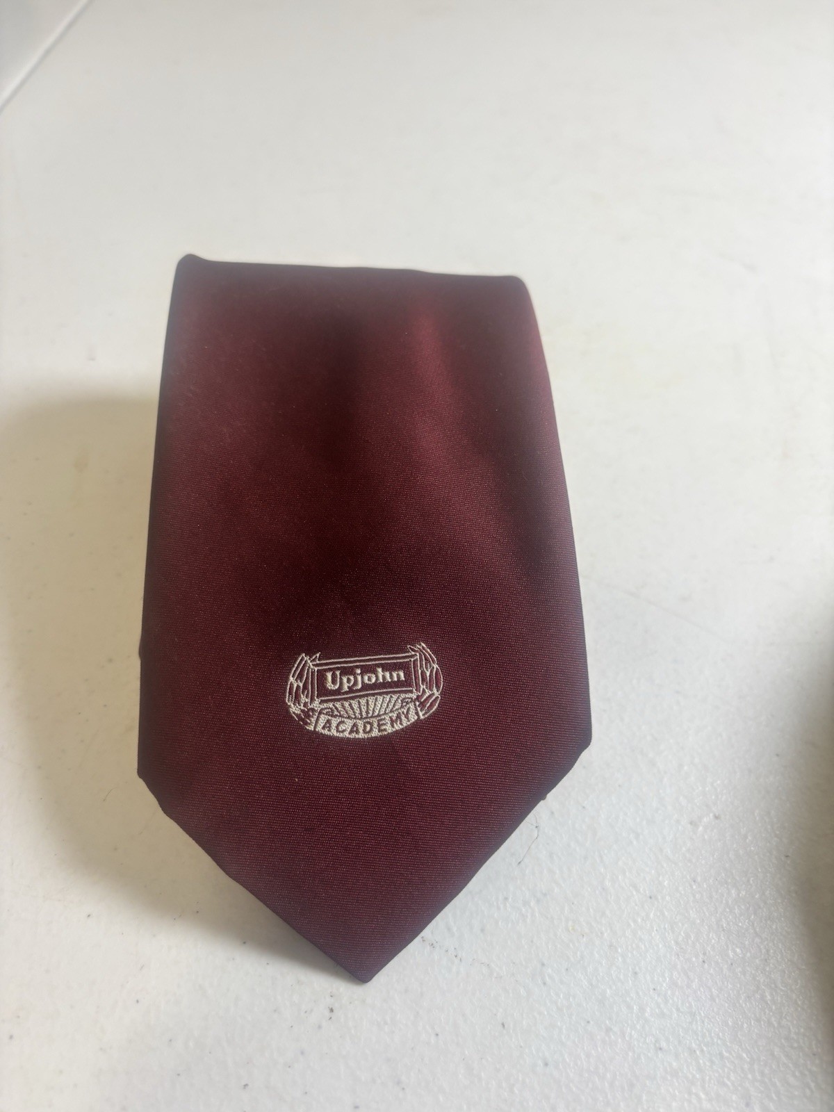 Upjohn Academy Men’s Silk Blend Tie Vintage Pharmaceutical Drug Company Maroon