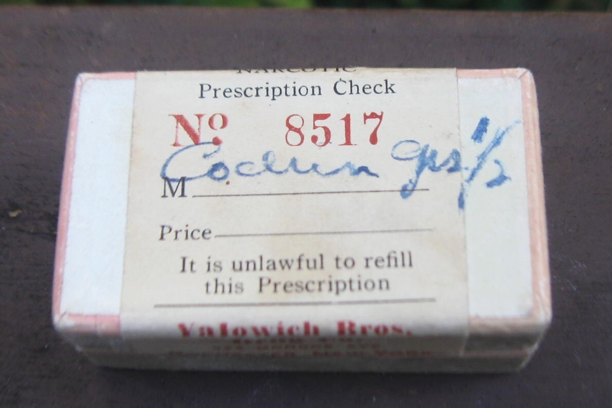 1934 Druggists Prescription Pill Box Yallowich- Bros. Drug Co. Rochester, NY