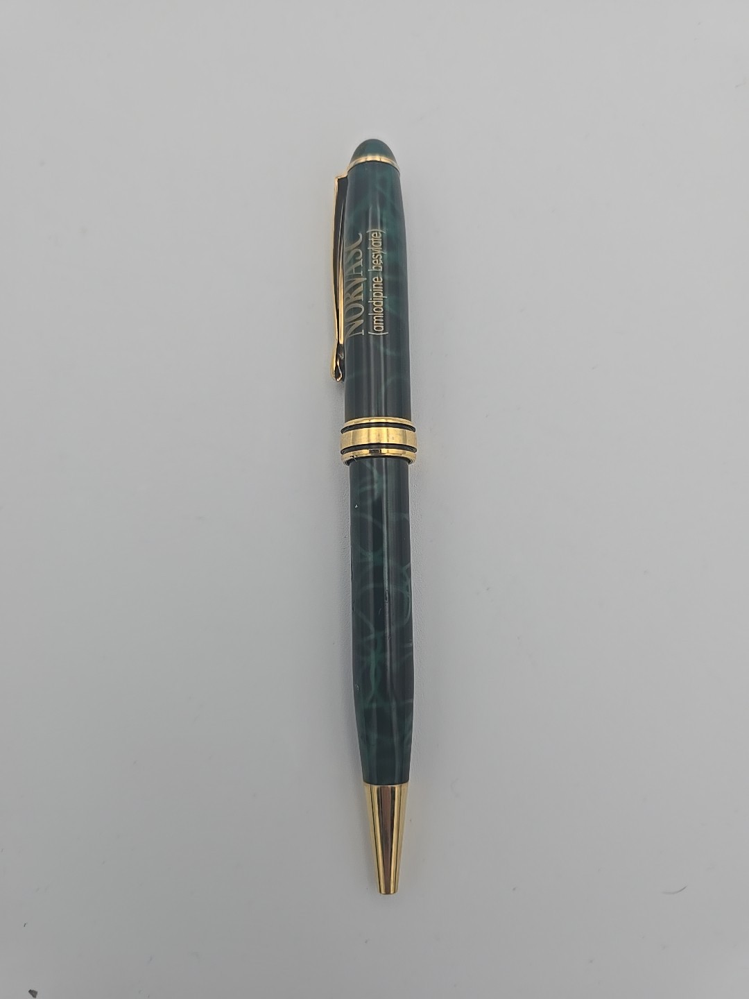 Pharmaceutical Drug Rep Pen Norvasc Gold Green Black Metal Lot 3