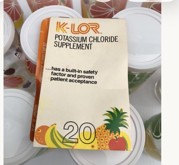 Vintage 1970’s Pharmaceutical Plastic Tumblers w/K-LOR RX Logo | Oranges