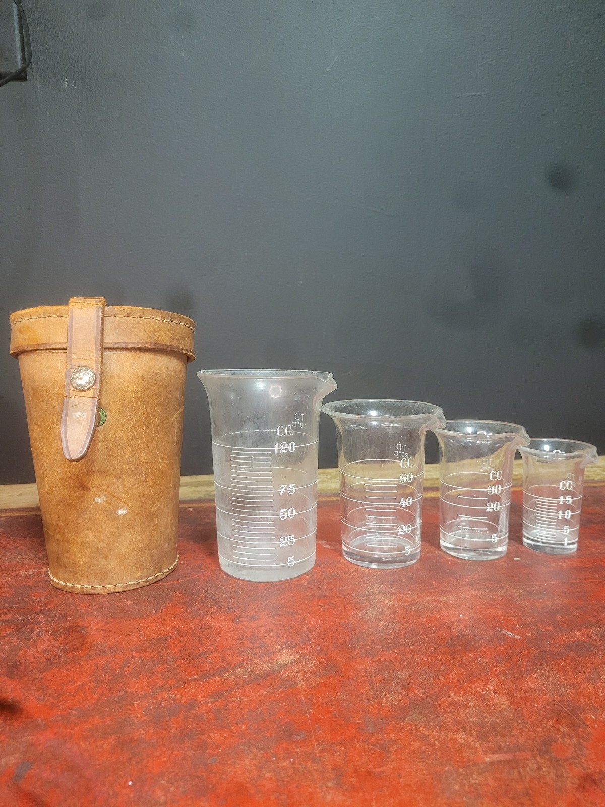 Vintage Nesting Measuring Cups Glass Metric Doctor Apothecary Medicine