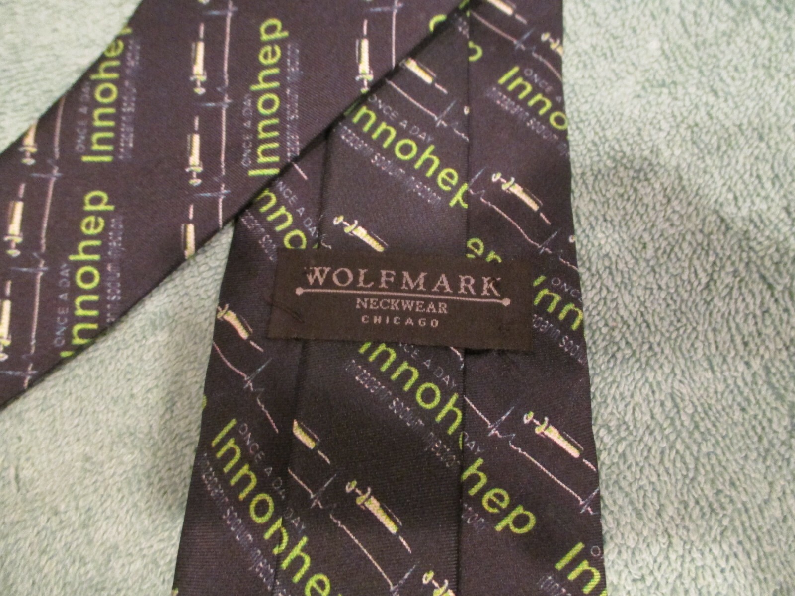DuPont Pharma necktie with Innohep design 100% silk made in USA RARE promo item