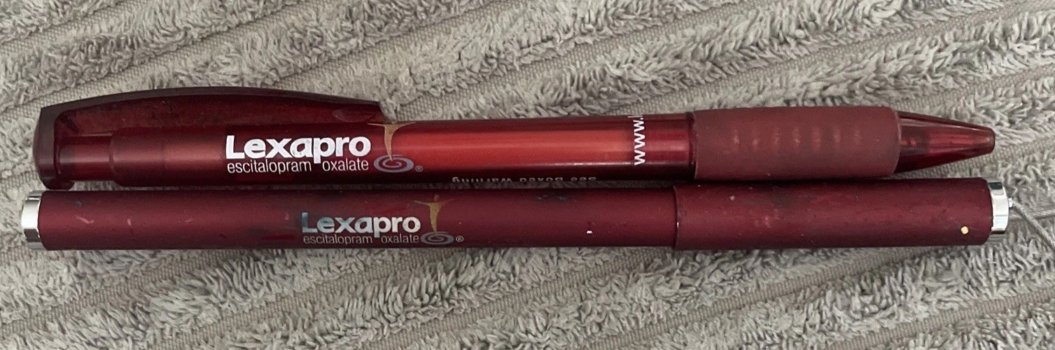 LEXAPRO Pharmaceutical Promotional Doctors Ballpoint Pen Refillable Set of 2