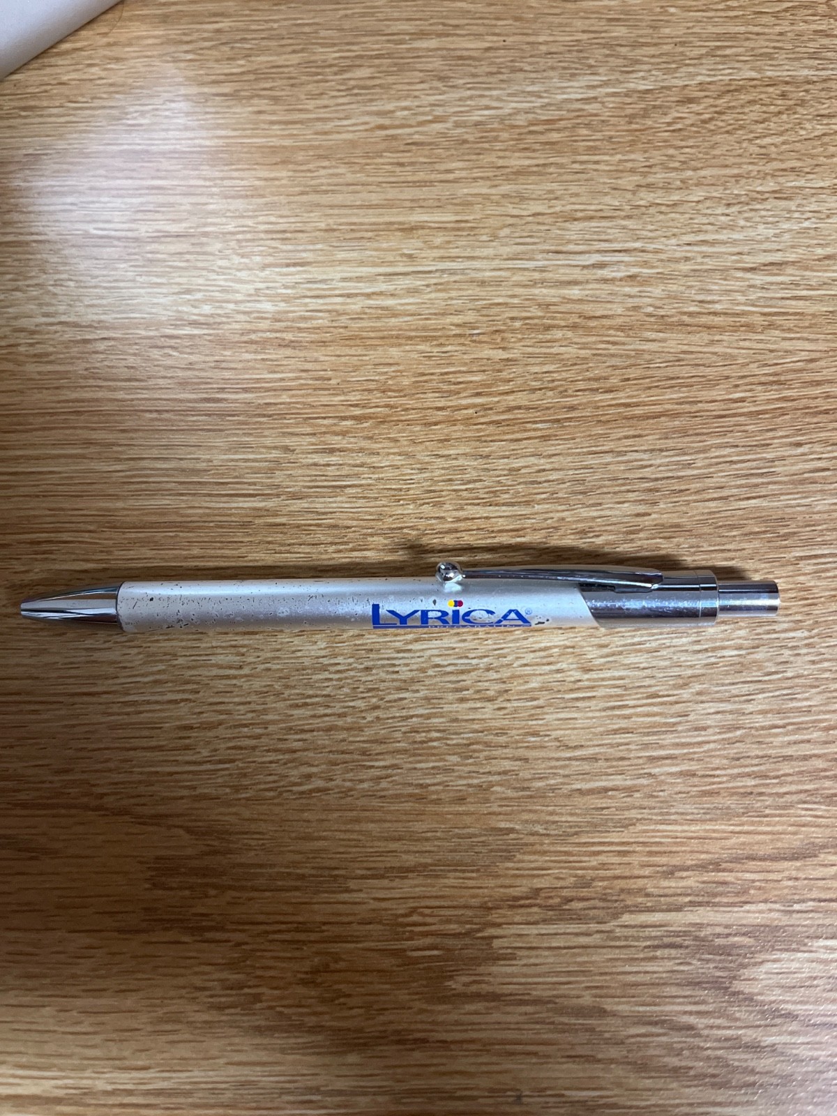 Drug Rep Lyrica Pfizer Collectible Heavy Silver Colored Metal Pen RARE