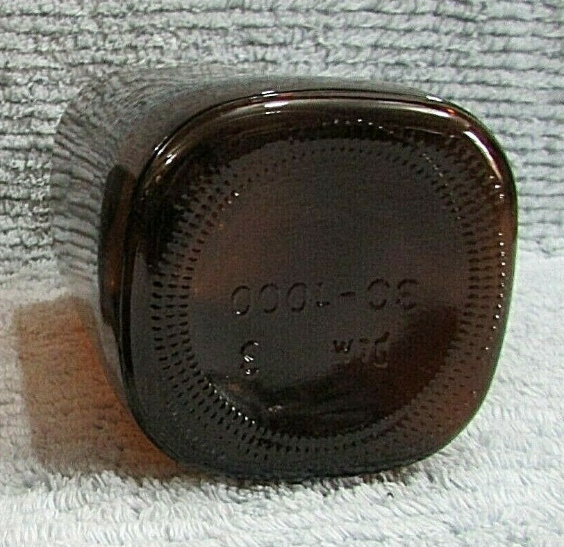 Old 1950’s Squarish Brown Glass Pharmaceutical Bottle Pharmacy Chemical Medical