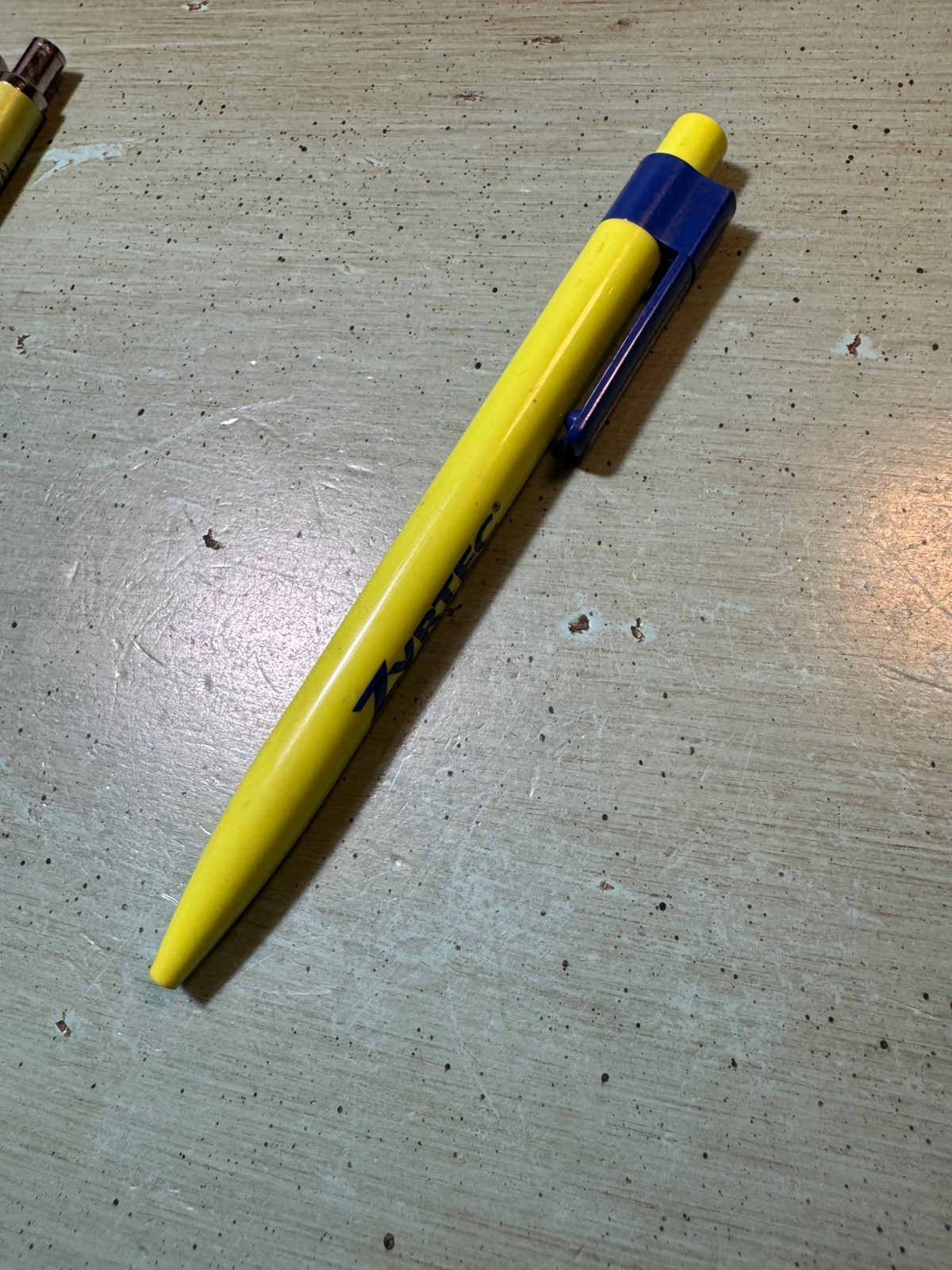ZYRTEC PEN LOT (8 pens) Blue & Lime Green, Metal Ball Point-Pharmaceutical Promo