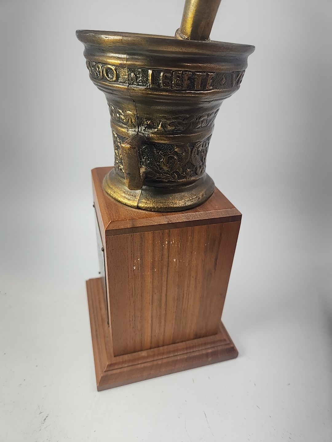 Vintage Original 1956 Rexall Drugs Apothecary Award Mortar Pestle Bronze Dutch