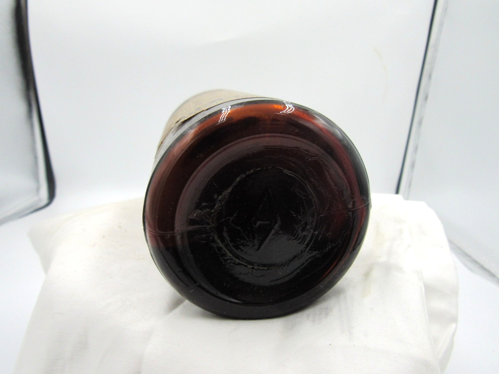 BW – 1920’s Parke, Davis & Co Detroit Mich Capsicum 7 3/8″ Amber Medicine bottle