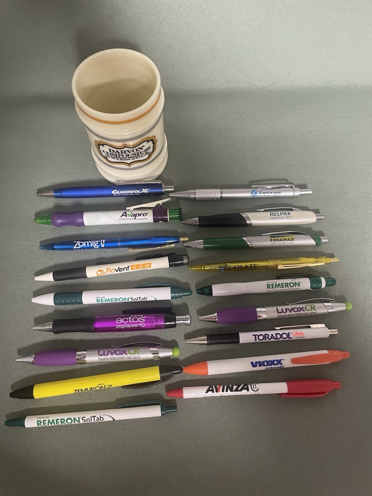 Lot of 18 Pharmaceutical Drug Rep Promotional Pens Metal & Plastic W/Glass Jar