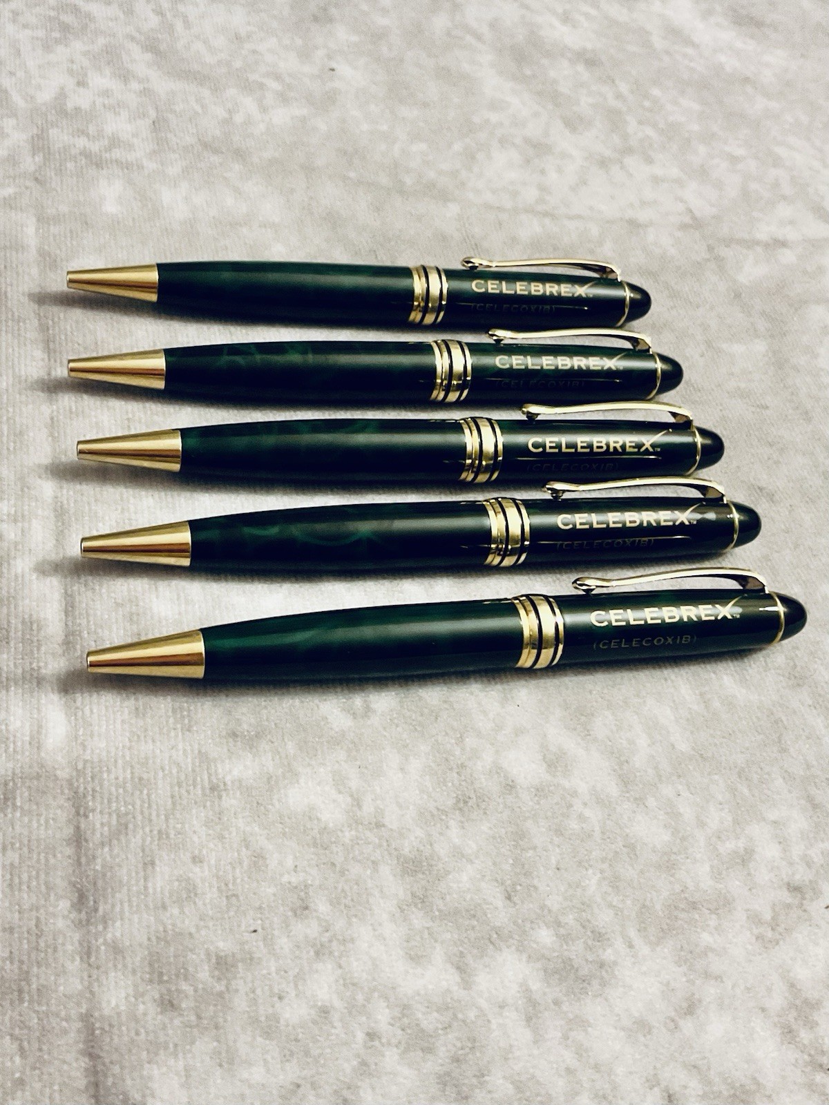 CELEBREX PHARMACEUTICAL REP PEN MARBLED DARK GREEN GOLD TONE LOT OF 5 TAIWAN