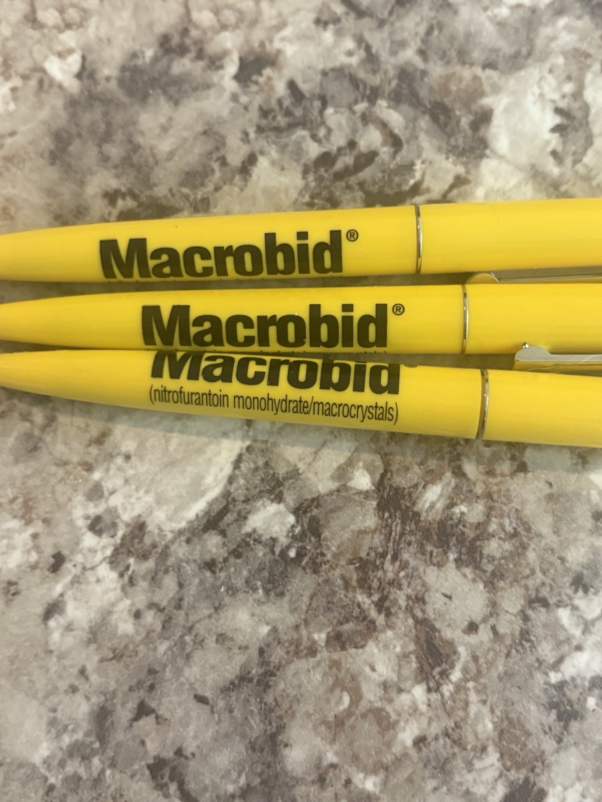 Macrobid BIC Pharmaceutical Pharma Drug Rep Pens Yellow Plastic Pens Lot Of 3