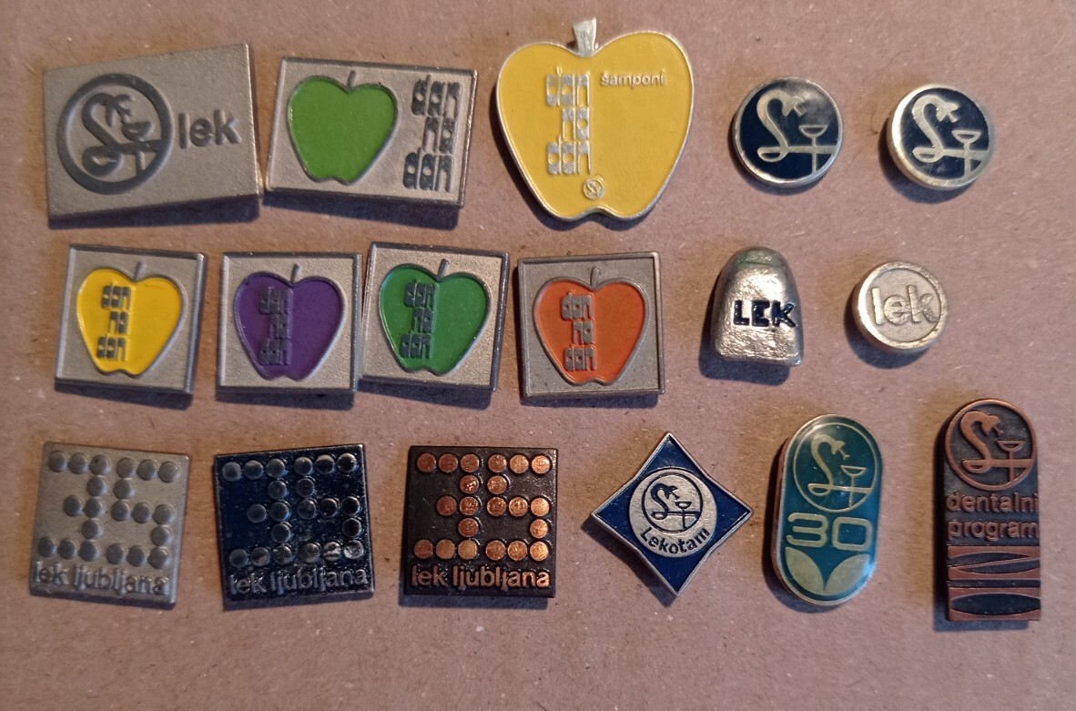 SANDOZ Pharmaceutical LEK pin badge LSD Albert Hofmann rare