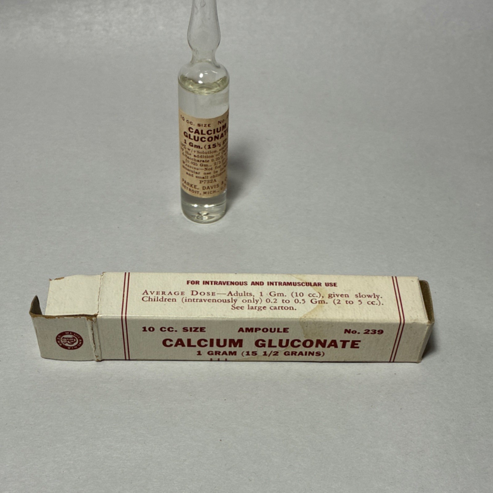 Vintage Parke Davis Calcium Gluconate Ampoule 10cc 1g No.239 with Box Detroit MI