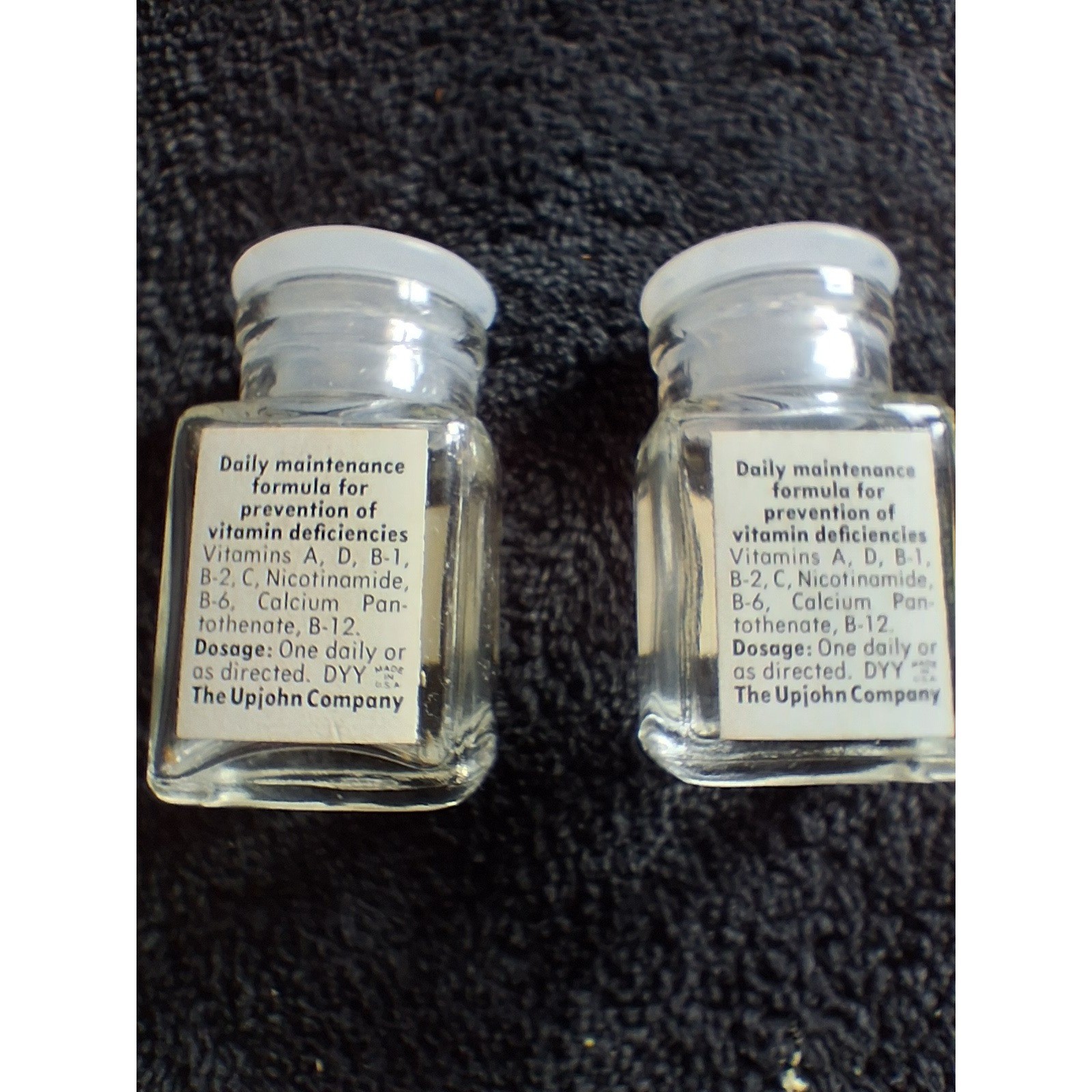 Vintage Unicap Upjohn Company Vitamin Apothecary Glass Salt & Pepper