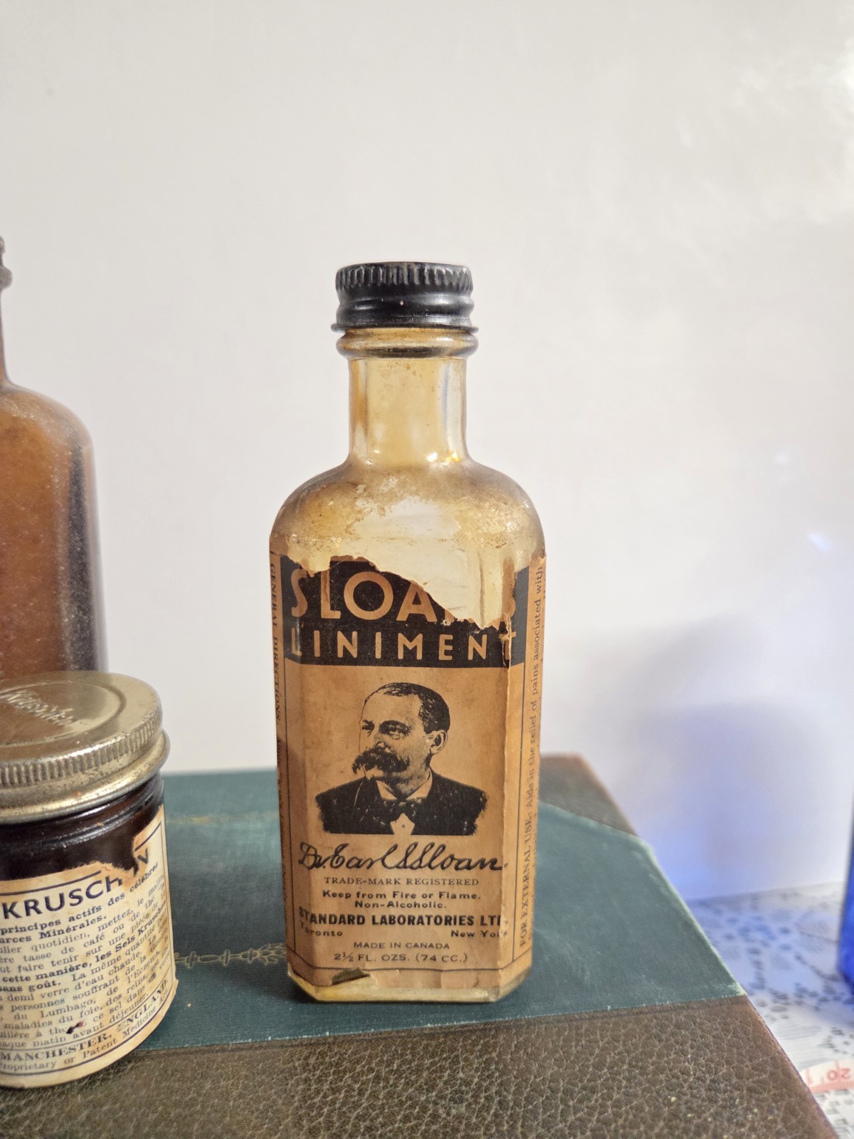 Antique Apothecary Bottle Set – Amber & Cobalt Glass – Vintage Medicine Jars…