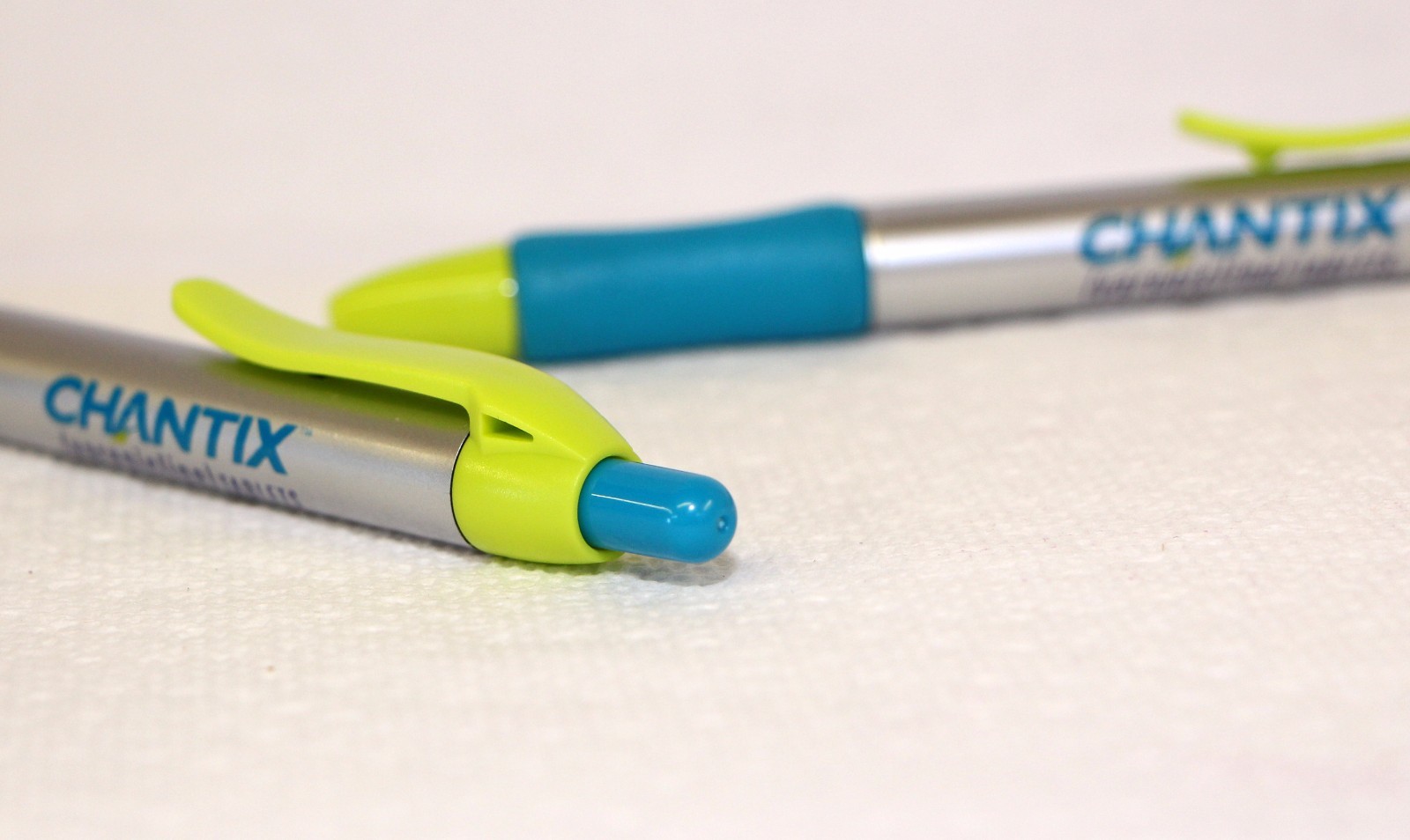 4 Plastic Pharmaceutical Pens New