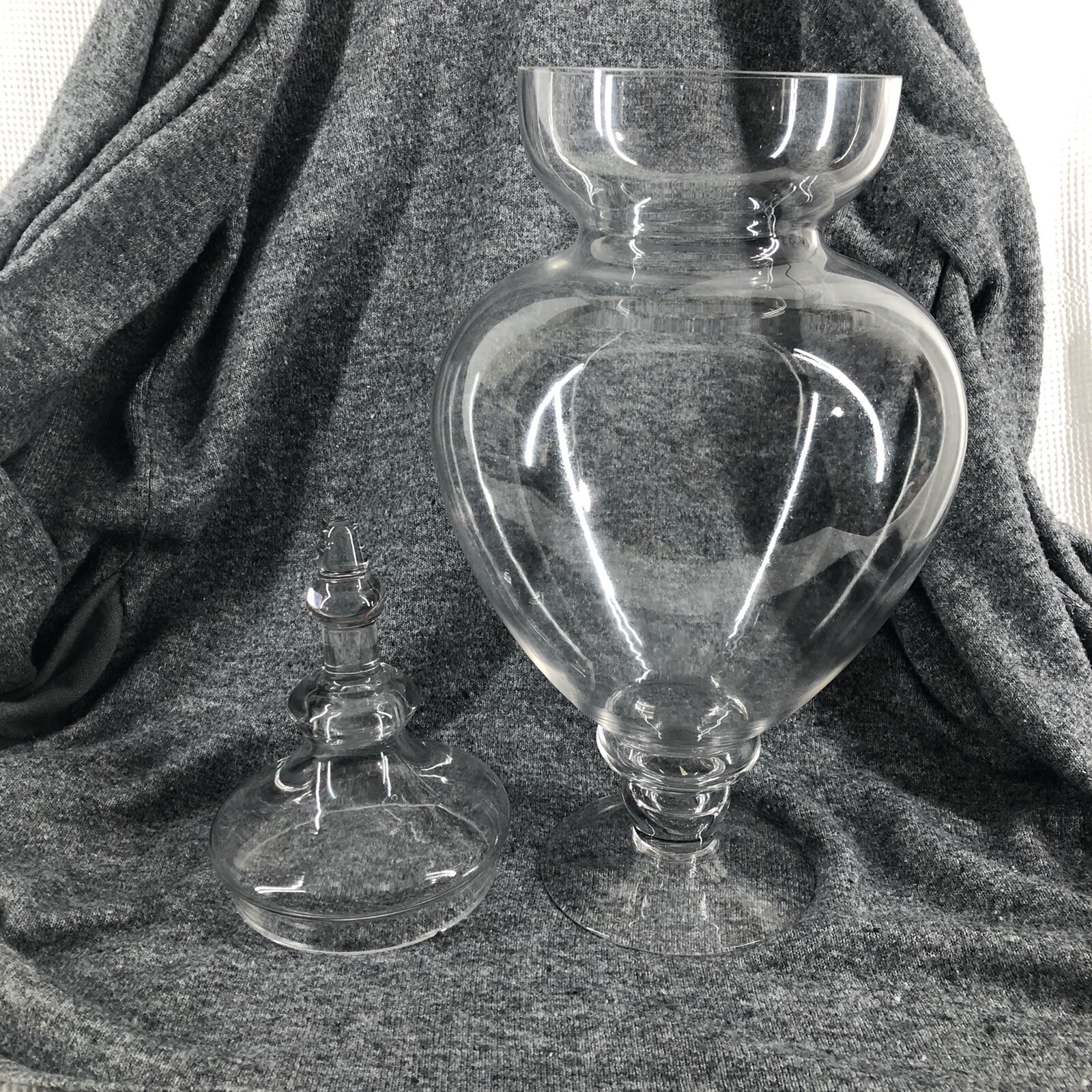 HUGE Vintage Ribbed & Footed Glass Chemist Carboy / Apothecary Display Jar