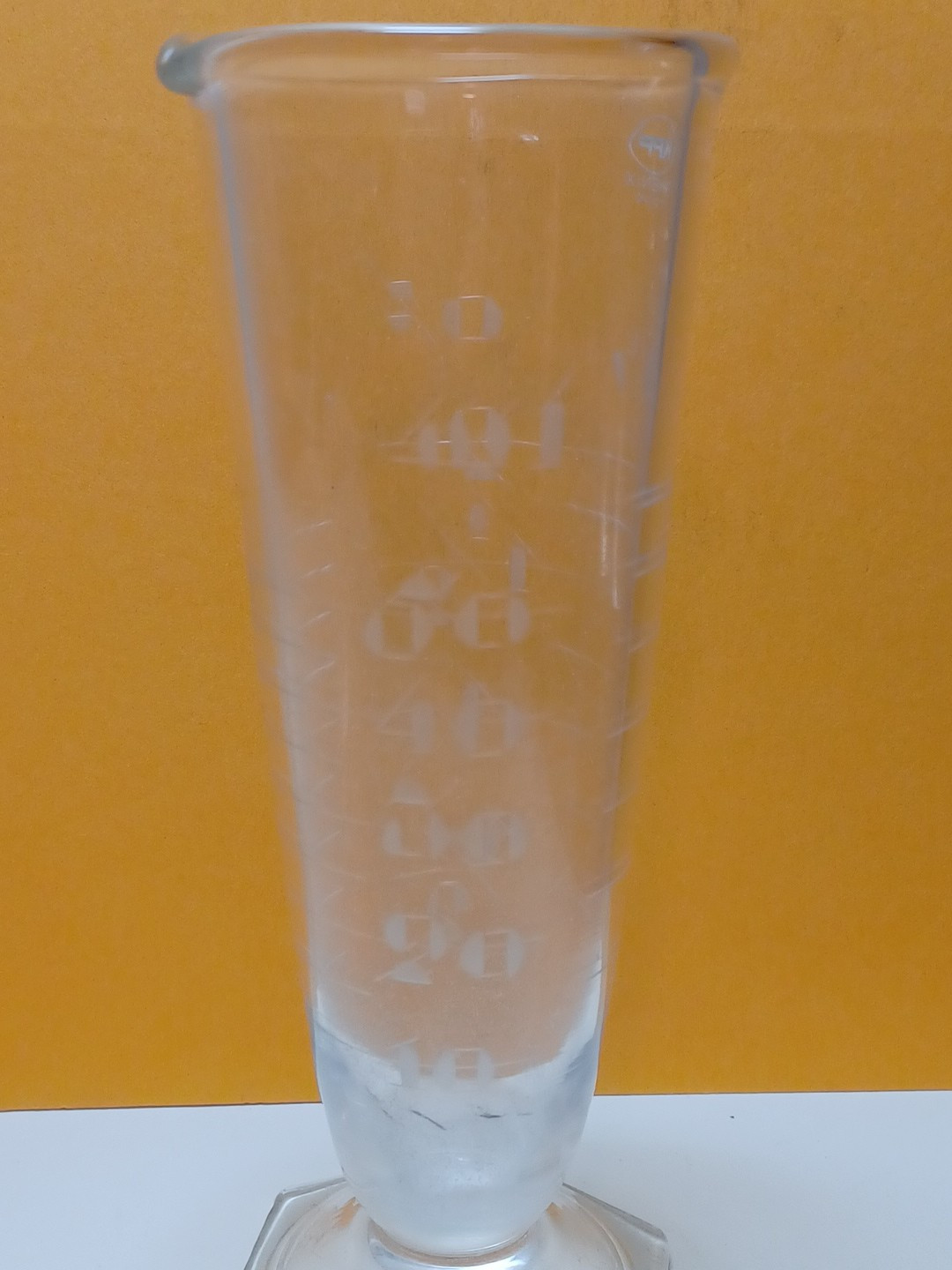 Vintage KPP Phenix Etched Glass Graduated Beaker Laboratory 2 OZ JB5E