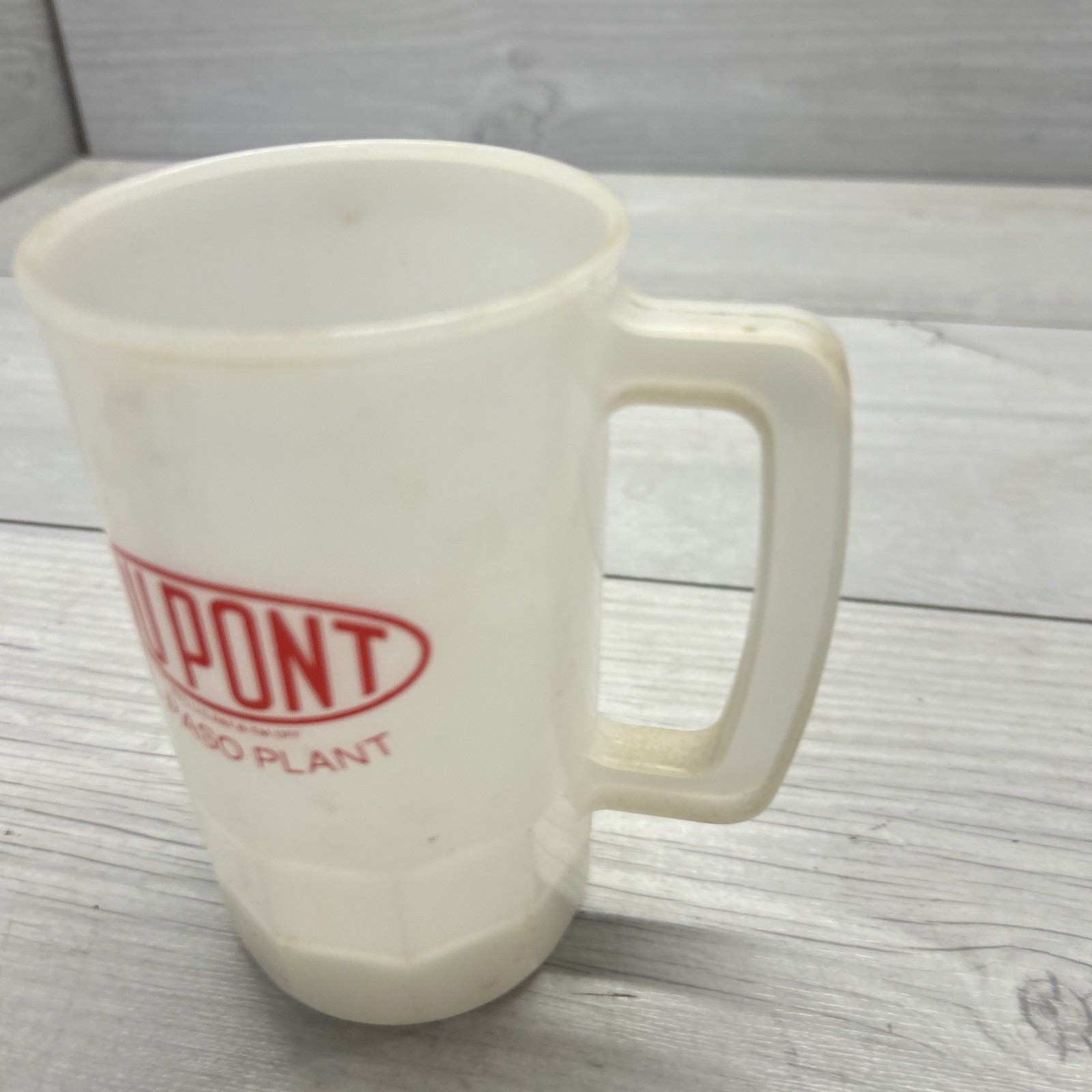 EL PASO Plant DUPONT Vintage Collectible Plastic Mug
