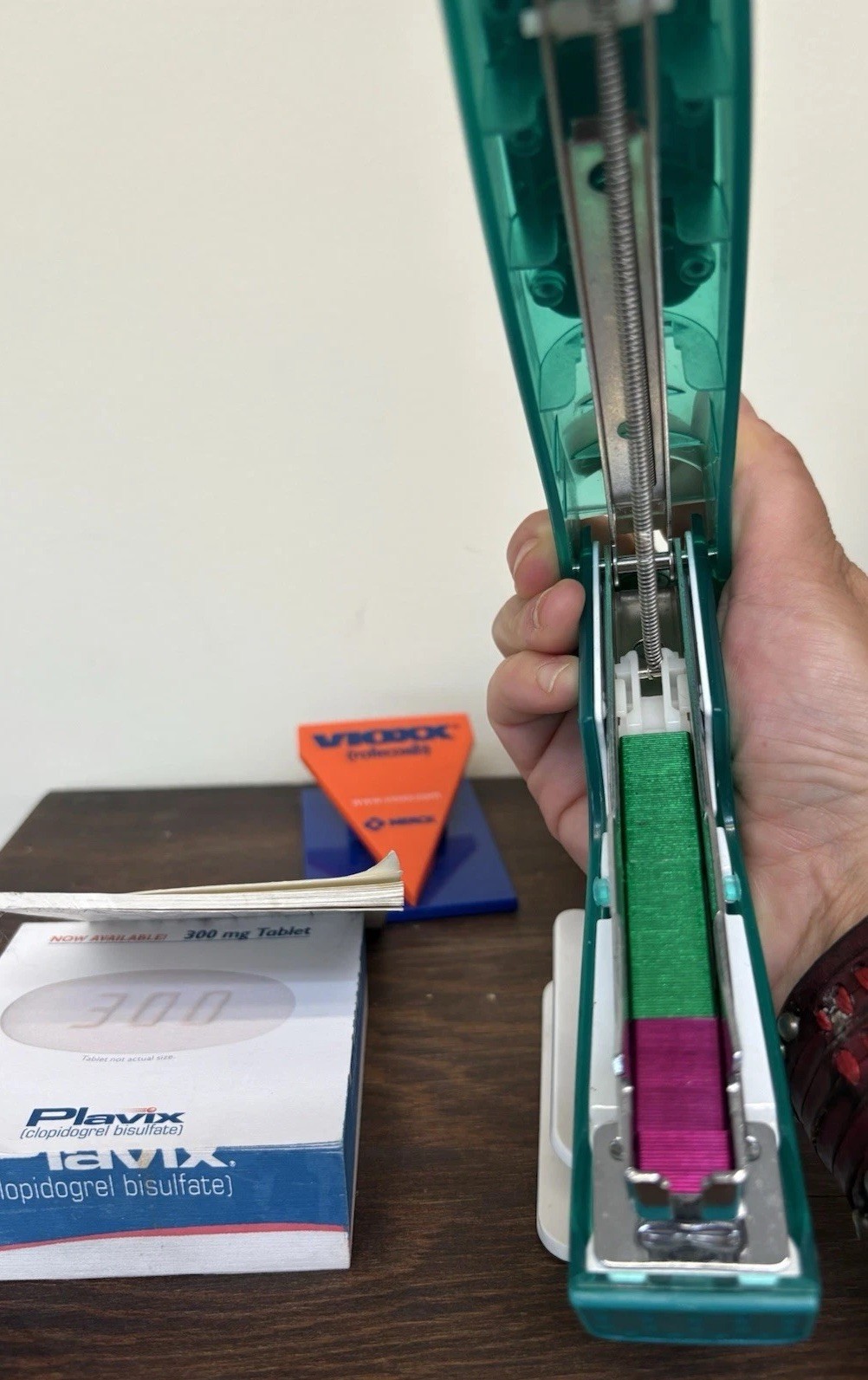Drug Rep Pharmaceutical Advertising Lot Sticky Notes, Magnetic Clips & Stapler