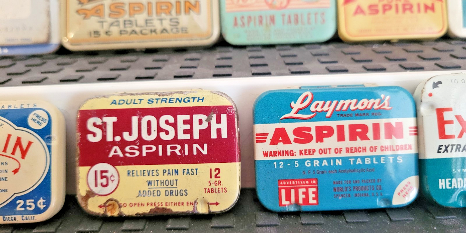 Vintage Pharmacy-Medicine Advertising ASPIRIN tins 13 pcs