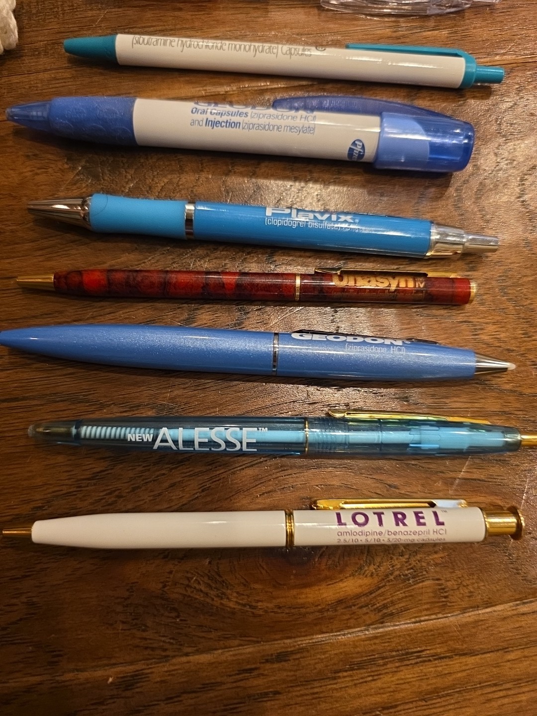 Pharmaceutical Drug Rep Advertising Pens Lot of 18