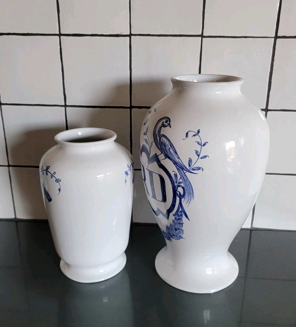 2 Vintage Lilly Pharmaceuticals-Apothecary Jar 1989 Blue/White Pottery Portugal